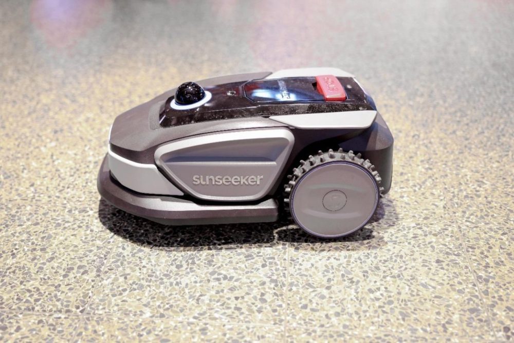 Sunseeker L3 Robotic Mower