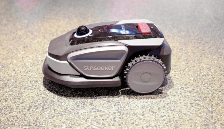 Sunseeker L3 Robotic Mower