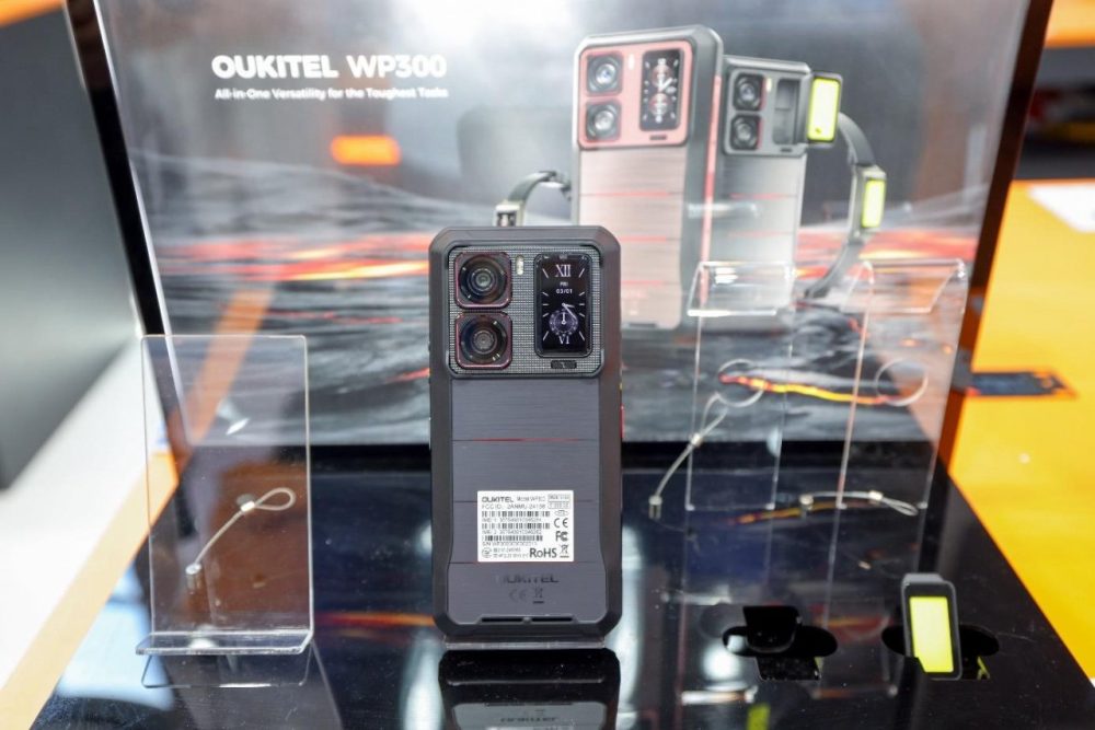 Oukitel WP300