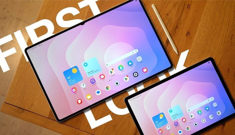 Samsung Galaxy Tab S11 Ultra showcasing its 14.6-inch Dynamic AMOLED display